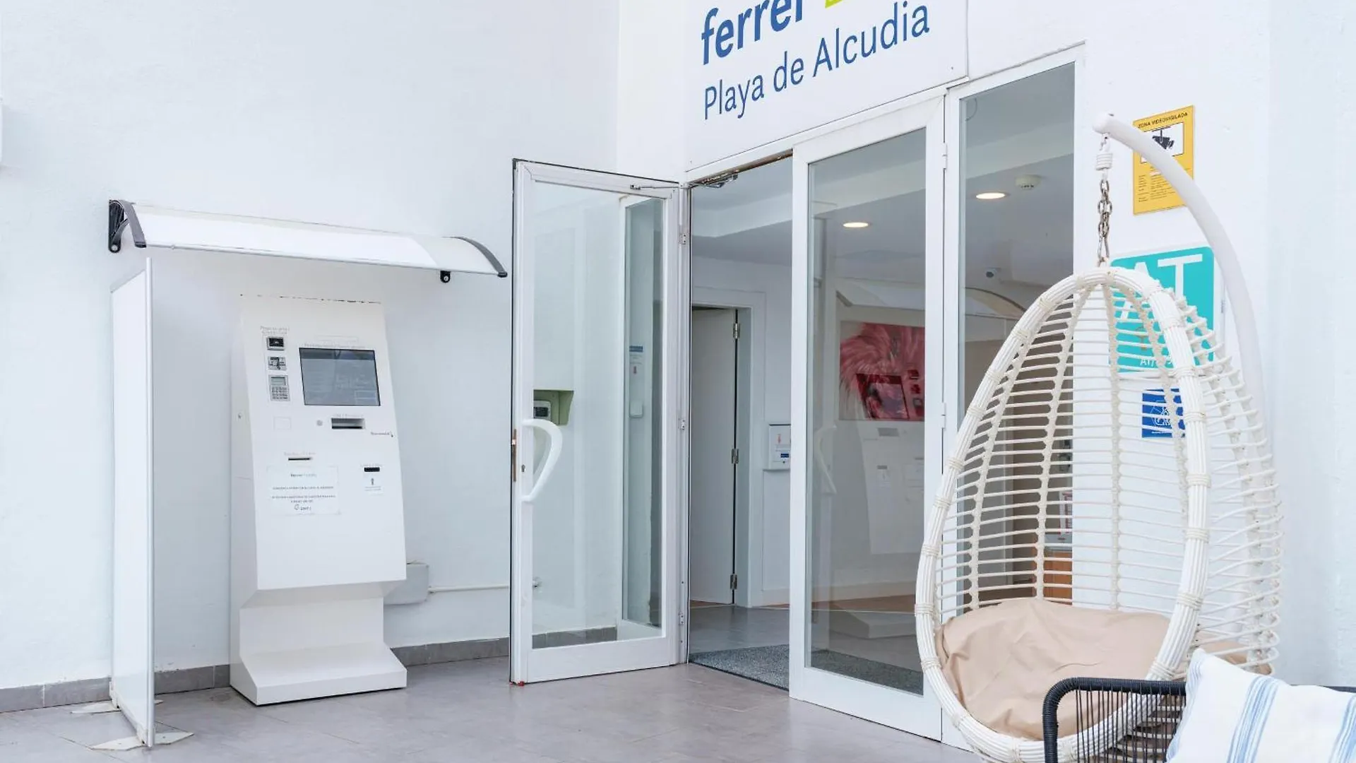 Apartamentos Ferrer Lime Playa De Alcudia Port de Alcudia  0*, Port de Alcudia (Mallorca) Hiszpania