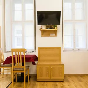 Authentic Akacfa Apartman Budapest